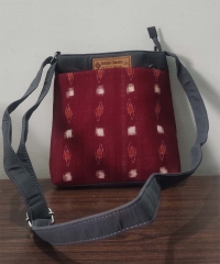 MAROON HANDMADE SAMBALPURI SLING BAG